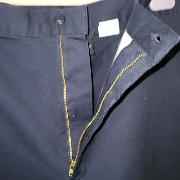 DOCKERS Flat Front Khakis Navy Blue Size 18 x 31"  xlnt condition - Picture 3 of 4